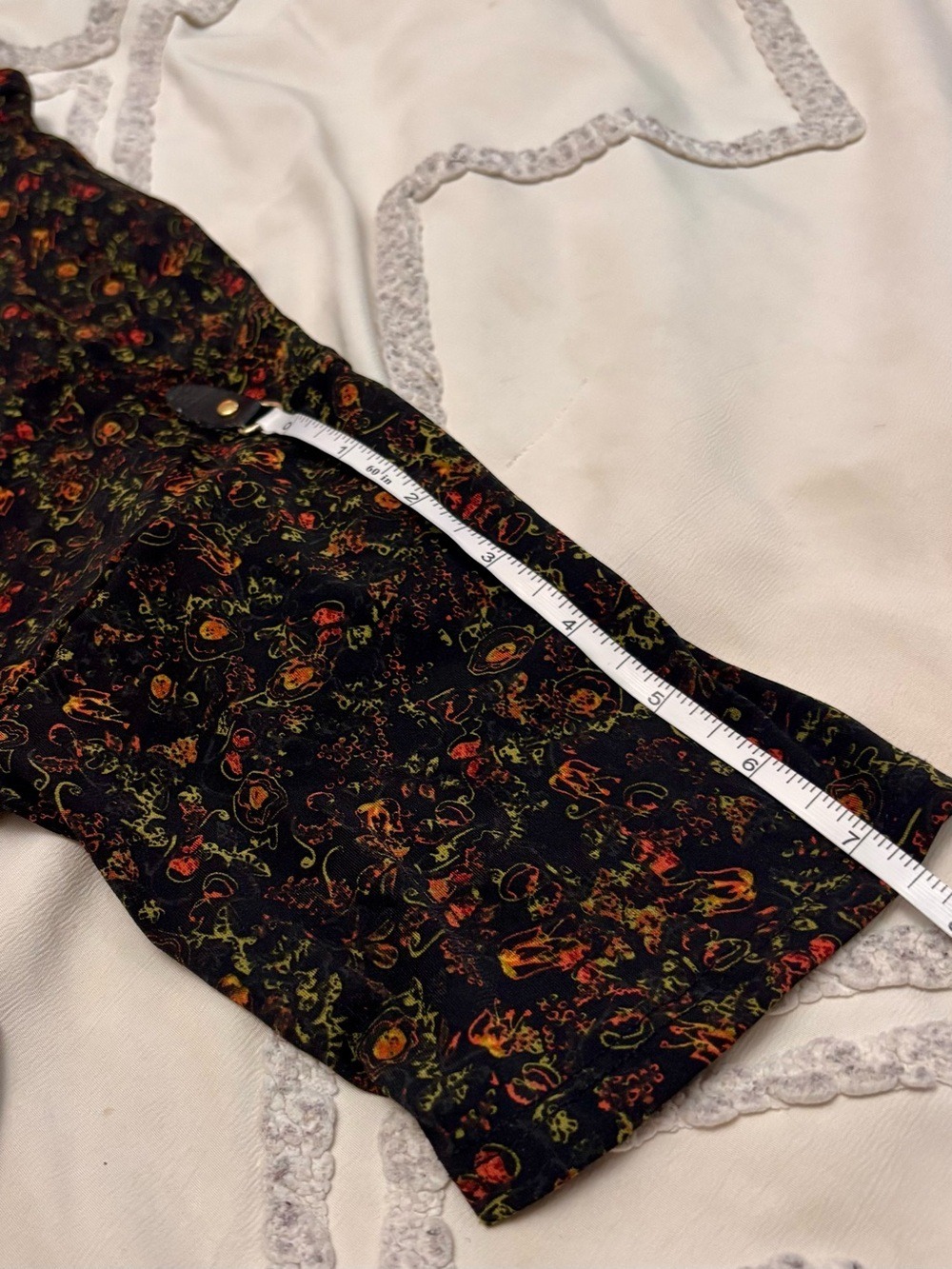 LuLaRoe Irma Black Multicolor Floral Print High Low Tunic Top Size Medium NWT - Picture 6 of 10